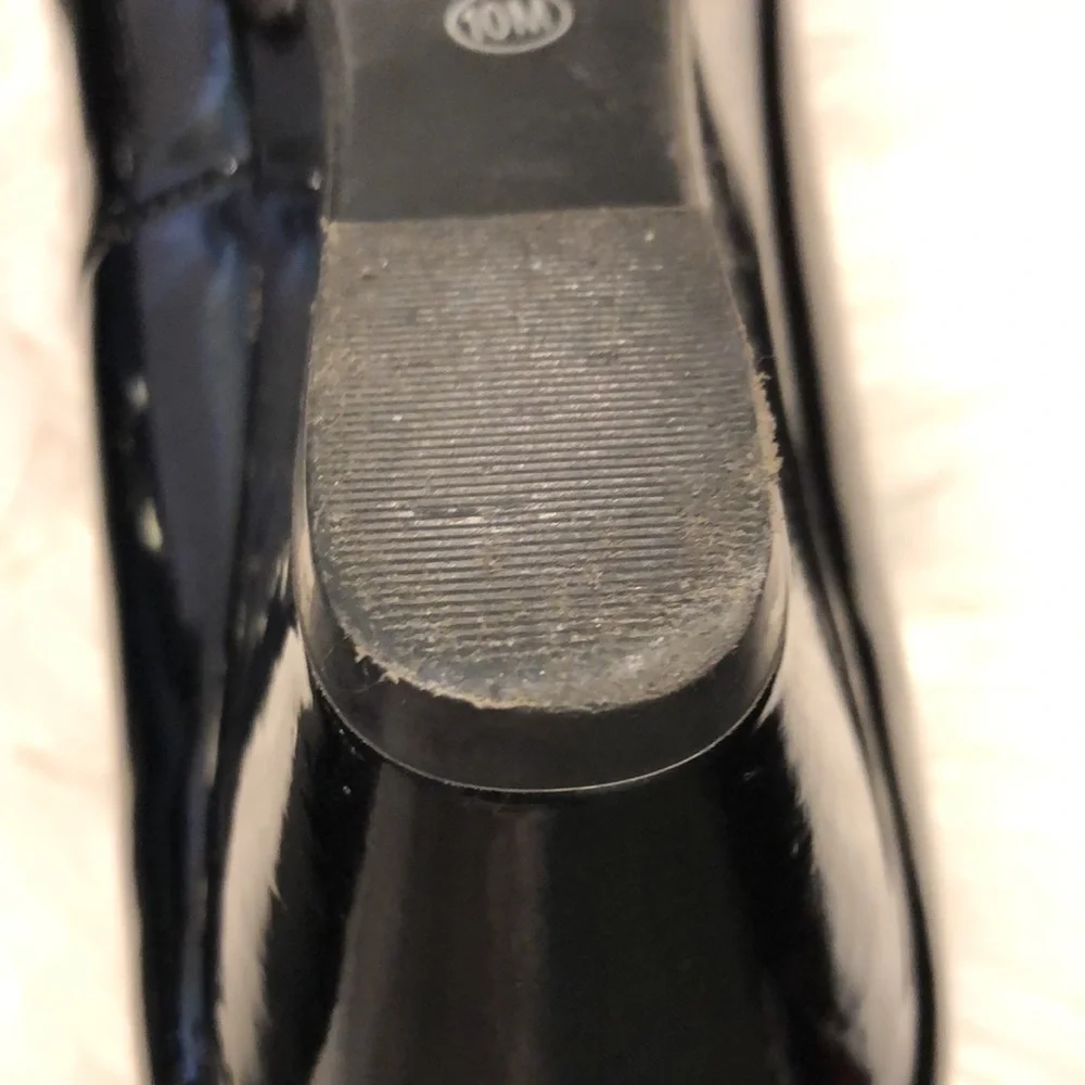CL by Chinese laundry | black patent leather wedge heels